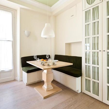 Corso Vercelli Elegant Apartment Milán Exterior foto