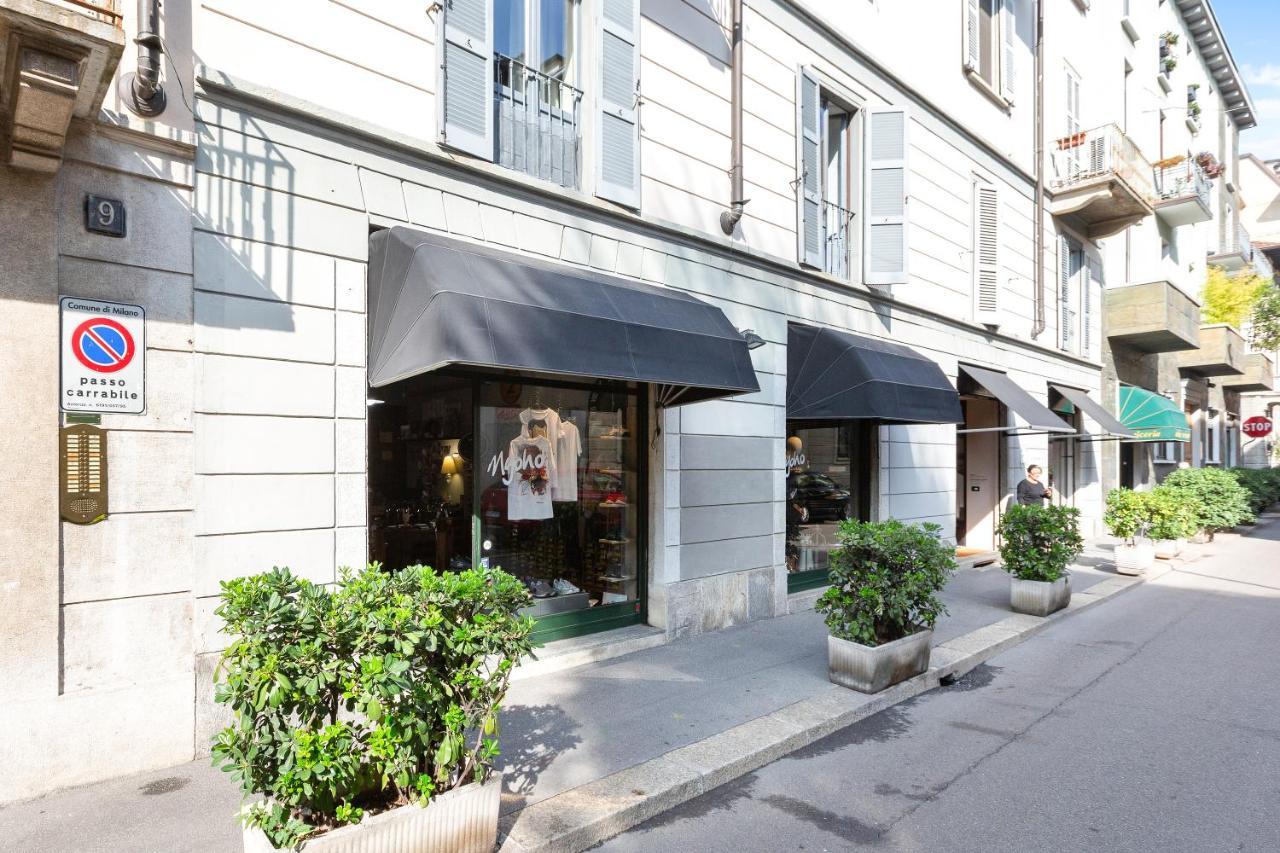 Corso Vercelli Elegant Apartment Milán Exterior foto